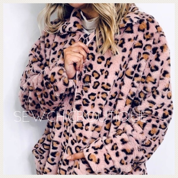 Softest Pink Leopard 🐆 Printed Furry Jacket Ever - Picture 1 of 8